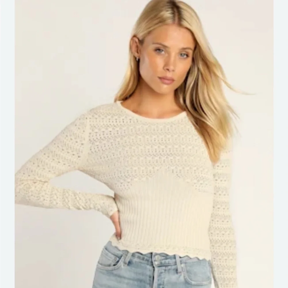 Zara knit top with detail on top size M